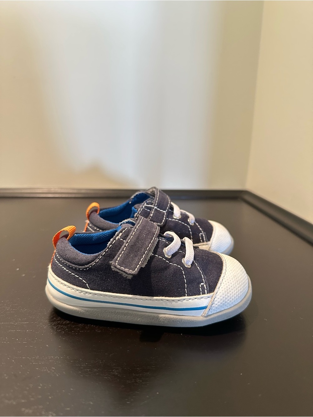 See Kai Run Stevie baby shoes (size 6)